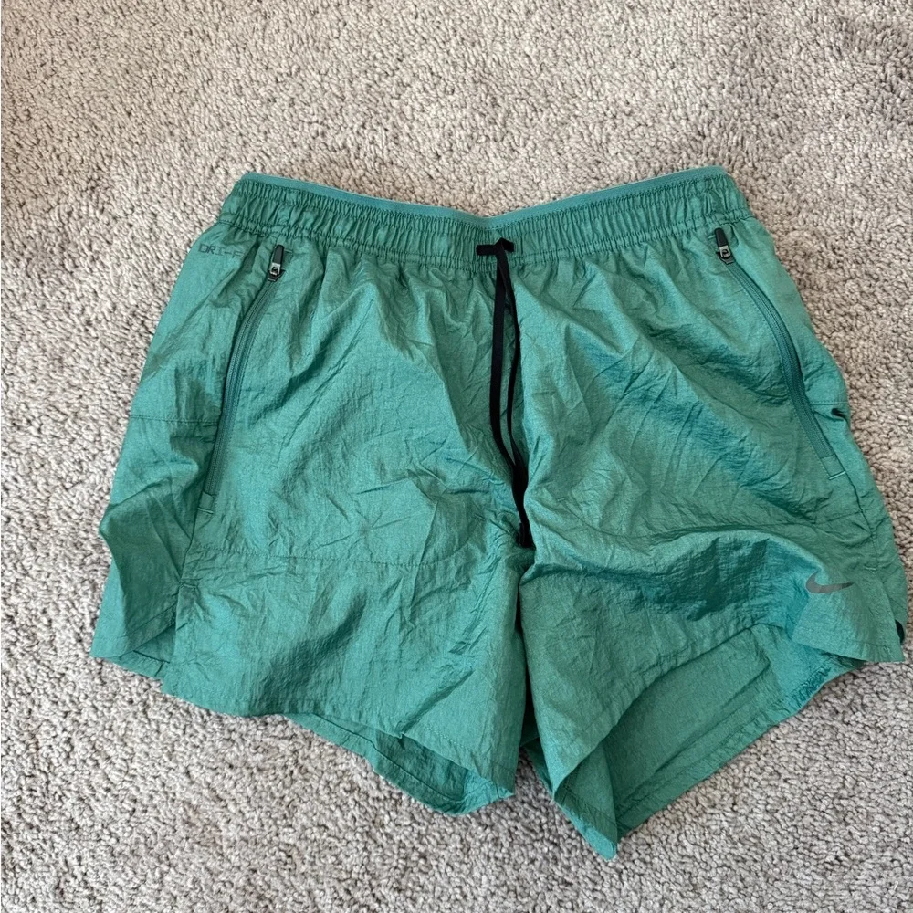 Nike Men's Teal Athletic Shorts